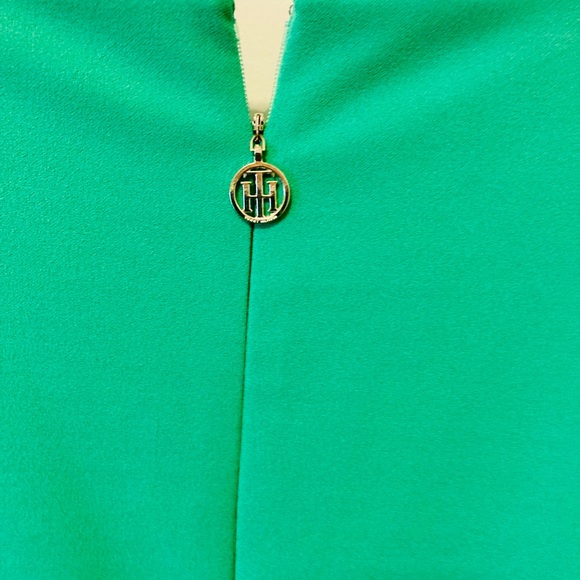 LOTUS BOSS SHINE: Like New Women’s Tommy Hilfiger size 10 business romper - Picture 4 of 5